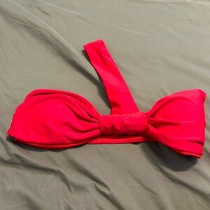 Woman’s bikini top